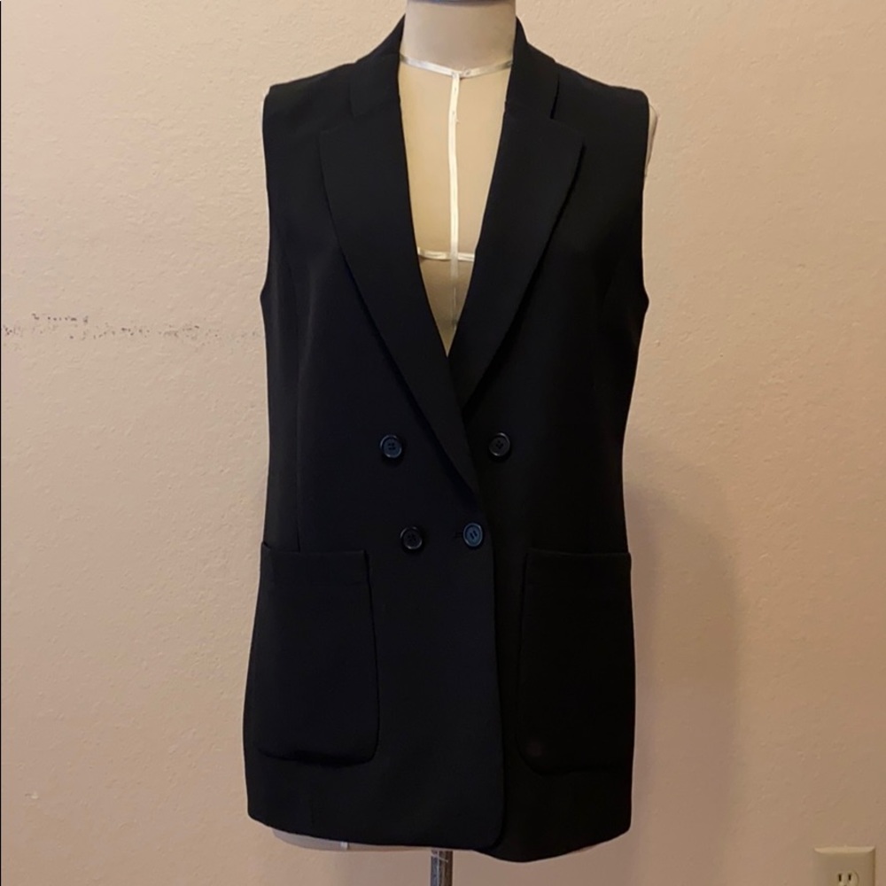 Double breasted vest